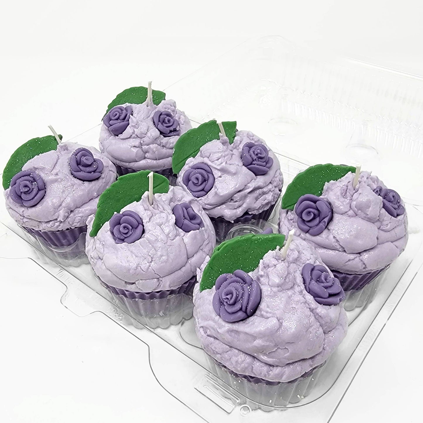 Purple Flowers - Blackberry Scent - Cupcake Candle