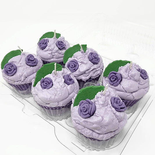 Purple Flowers - Blackberry Scent - Cupcake Candle
