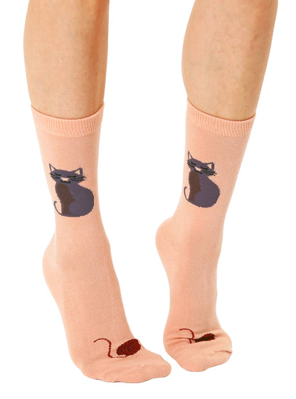 Kitty Cat w/ Yarn Ball - 3D Packaged Crew Socks