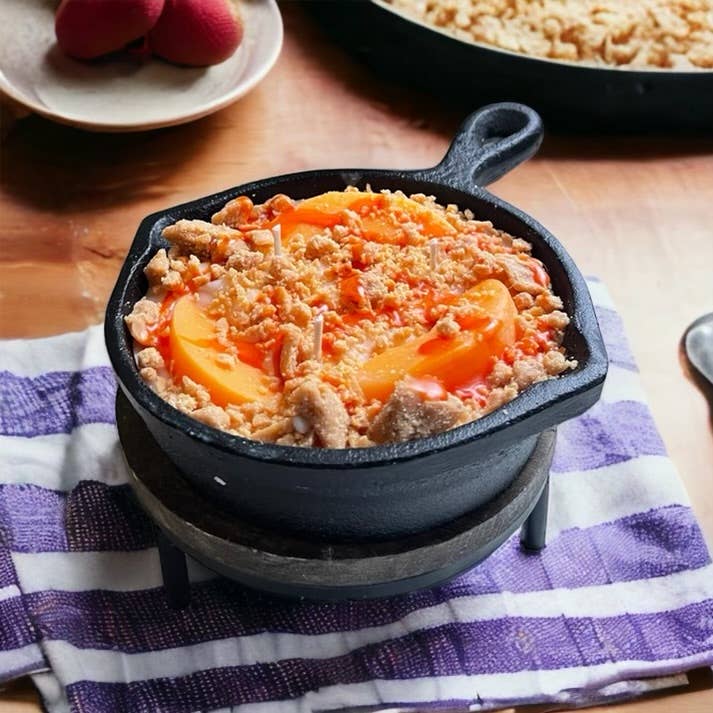Peach Cobbler Iron Skillet - Candle