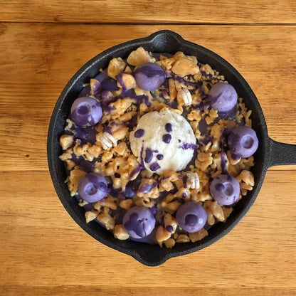 Huckleberry Harvest Skillet - Candle
