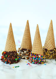 Dipped Cake Cone - Scoops